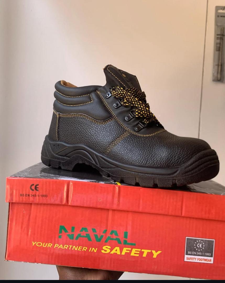 Safety shoes