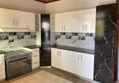 6feea781-b135-4d9b-ad99-2003284b5943