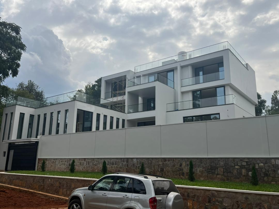 Design and Build of Modern Residential Houses